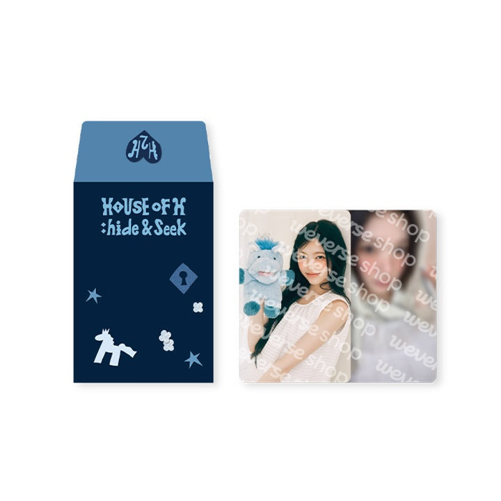 Hearts2Hearts - (PRE-ORDER) RANDOM TRADING CARD SET