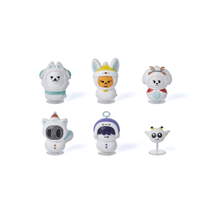 TXT - (PREORDER) [SNOW MAGIC] Figure (Holiday Ver.) (Random)