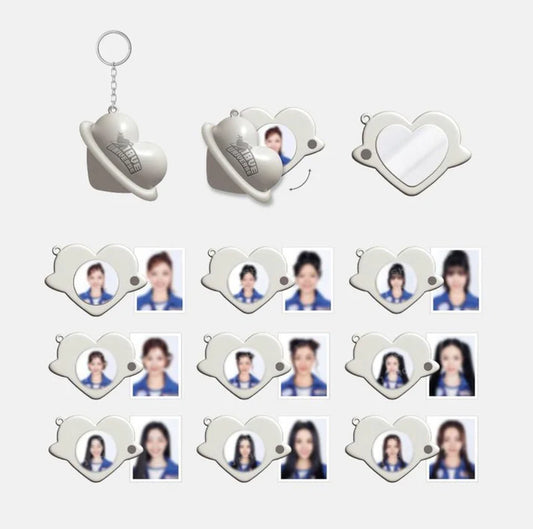 TWICE - (PRE-ORDER) LOCKET PENDANT KEYRING - 10VE UNIVERSE
