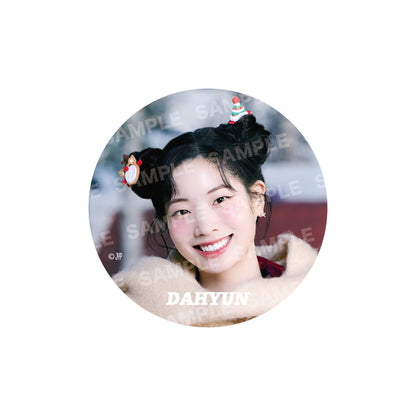 TWICE - (PRE-ORDER) [HOLIDAY MORNING] PHOTO BADGE