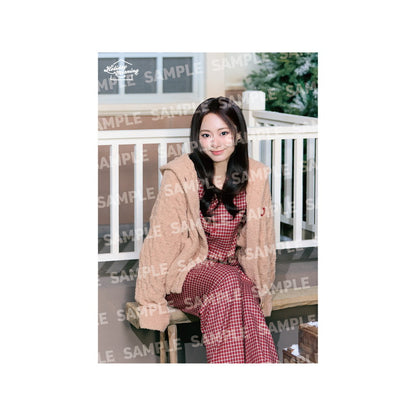 TWICE - (PRE-ORDER) [HOLIDAY MORNING] POSTER