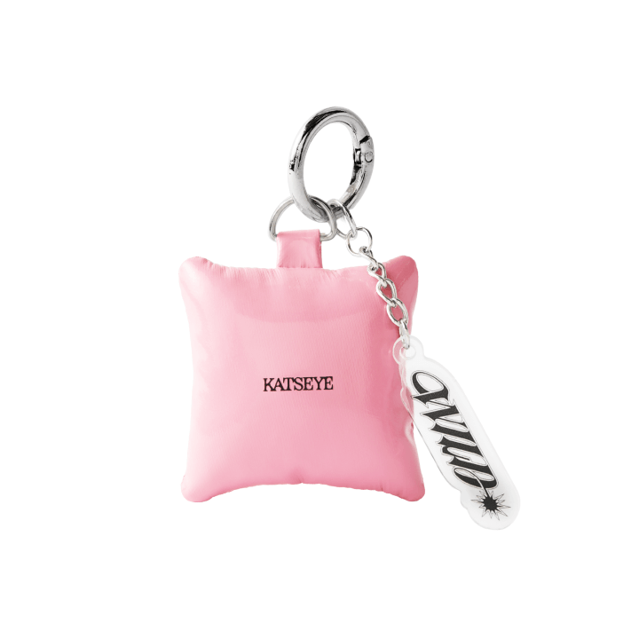 KATSEYE - (PREORDER)[WILD] Cushion Keyring